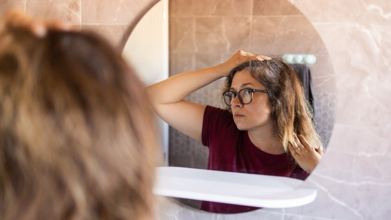 Harnessing Calcium Pantothenate: A Comprehensive Guide to Preventing Premature Hair Graying